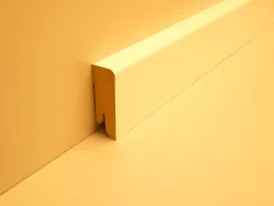B.S. Bauprogramm Clip-Sockelleiste 250 cm 50 x 18 mm Eiche brillantweiß