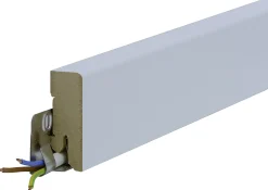 B.S. Bauprogramm Clip-Sockelleiste 250 cm 50 x 18 mm Blütenweiß