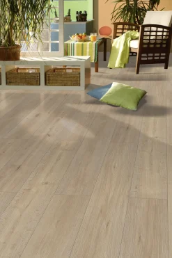 Classen Laminat 7 mm 4V 128,6 x 19,4 cm 7 mm Eiche natur