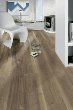 Classen Laminat Edition 7 128,6 x 19,4 cm 7 mm Walnuss