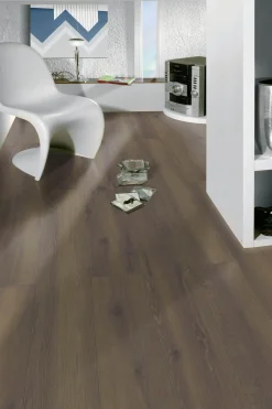 Classen Laminat Edition 7 Eiche dunkel braun