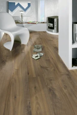 Classen Laminat Edition 7 128,6 x 19,4 cm 7 mm Eiche Avana braun