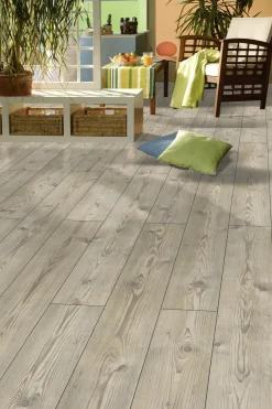Classen Laminat Edition 7 V 128,6 x 19,4 cm 7 mm Tauernfichte braun