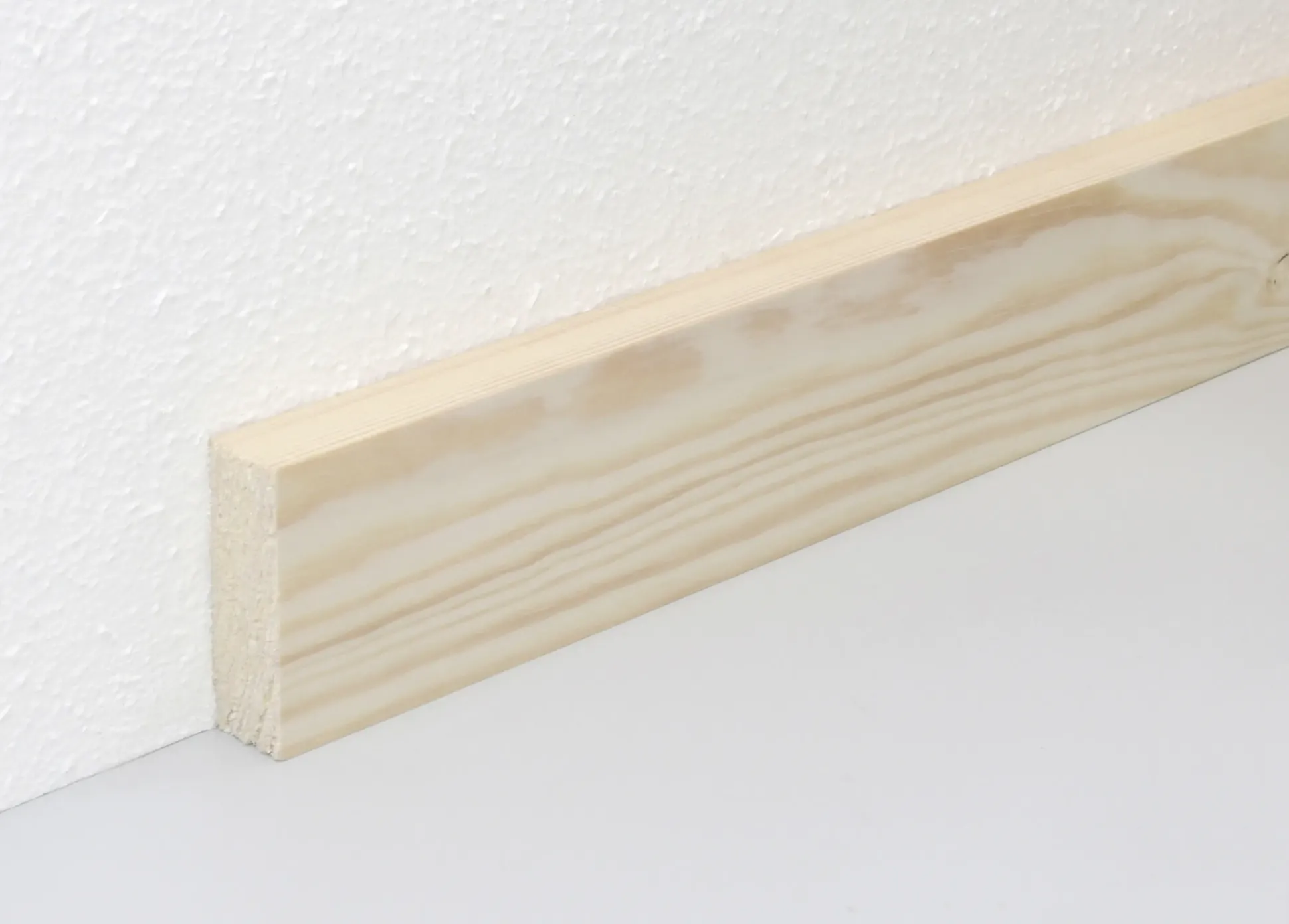 FN Neuhofer Flachleiste 100 cm 60 x 19 mm Fichte/Kiefer