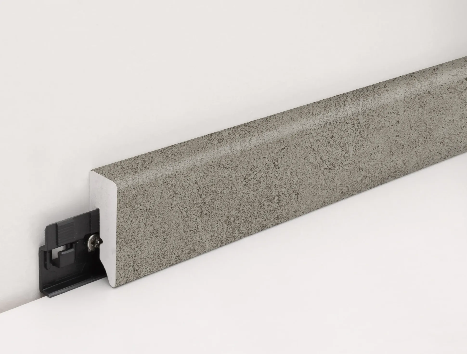 FN Neuhofer Fußleiste 240 cm 38,5 x 15 mm Eiche Fliese patio foliert