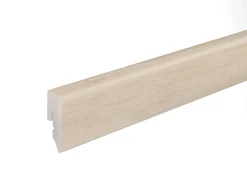 FN Neuhofer Fußleiste 240 cm 38,5 x 15 mm Eiche ashby foliert
