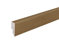 FN Neuhofer Fußleiste 240 cm 38,5 x 15 mm Eiche nova natur foliert