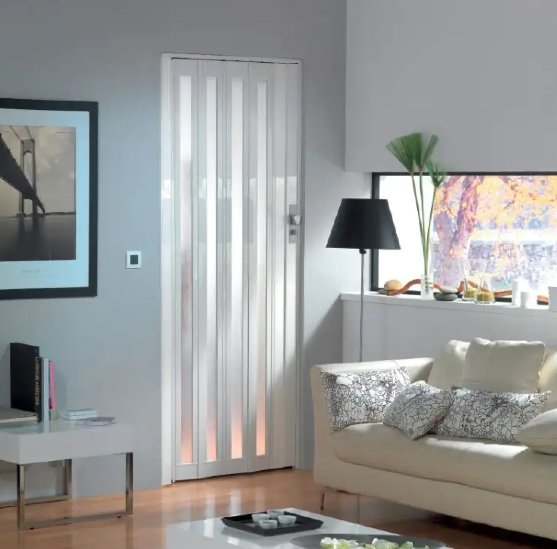 Grosfillex Falttür Larya weiß glänzend 84 x 205 cm mit Kunstglaseinsatz