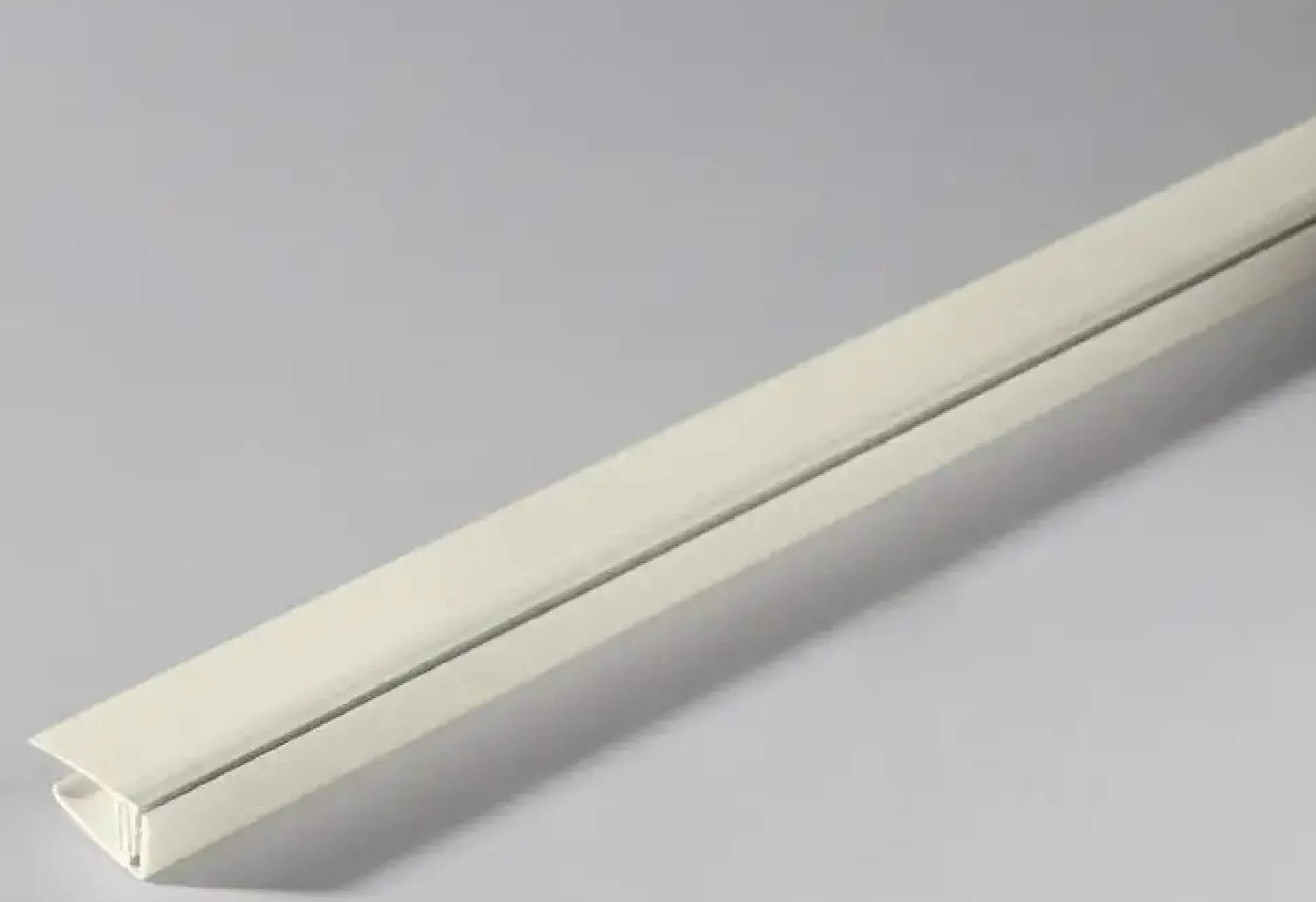Kunststoff Abschlussprofil Cotton klippbar 260 cm