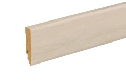 Neuhofer Fußleiste 240 cm x 70 x 19 mm Eiche Erle