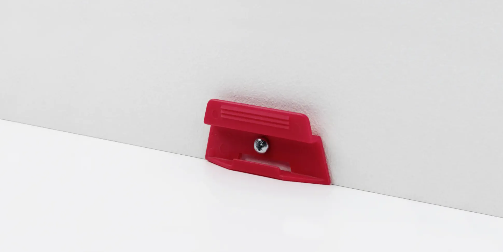 Parador Leistenclip rot für Parkettleiste SL4 SL18