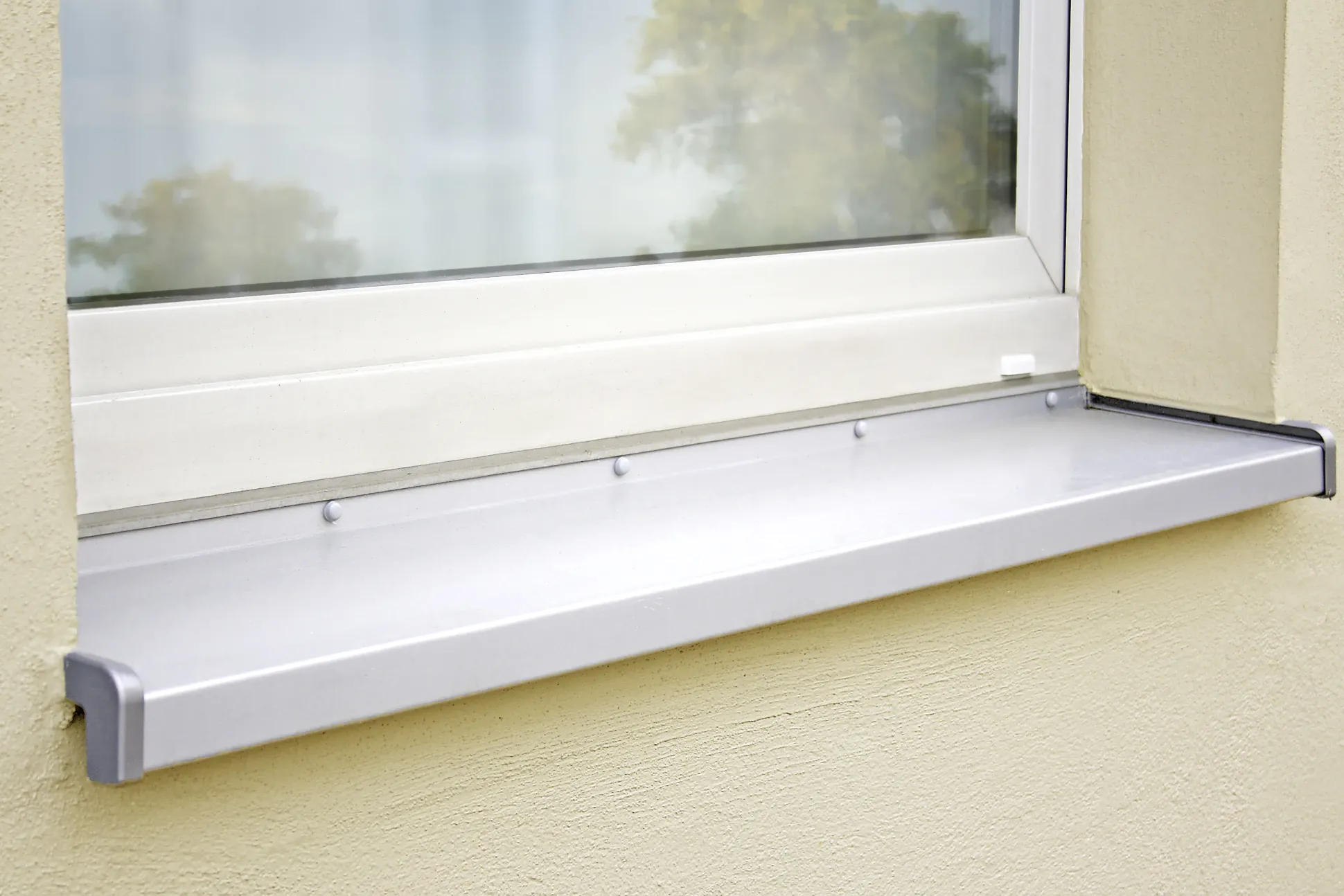 Sarei PVC Seitenteile silber 150 mm