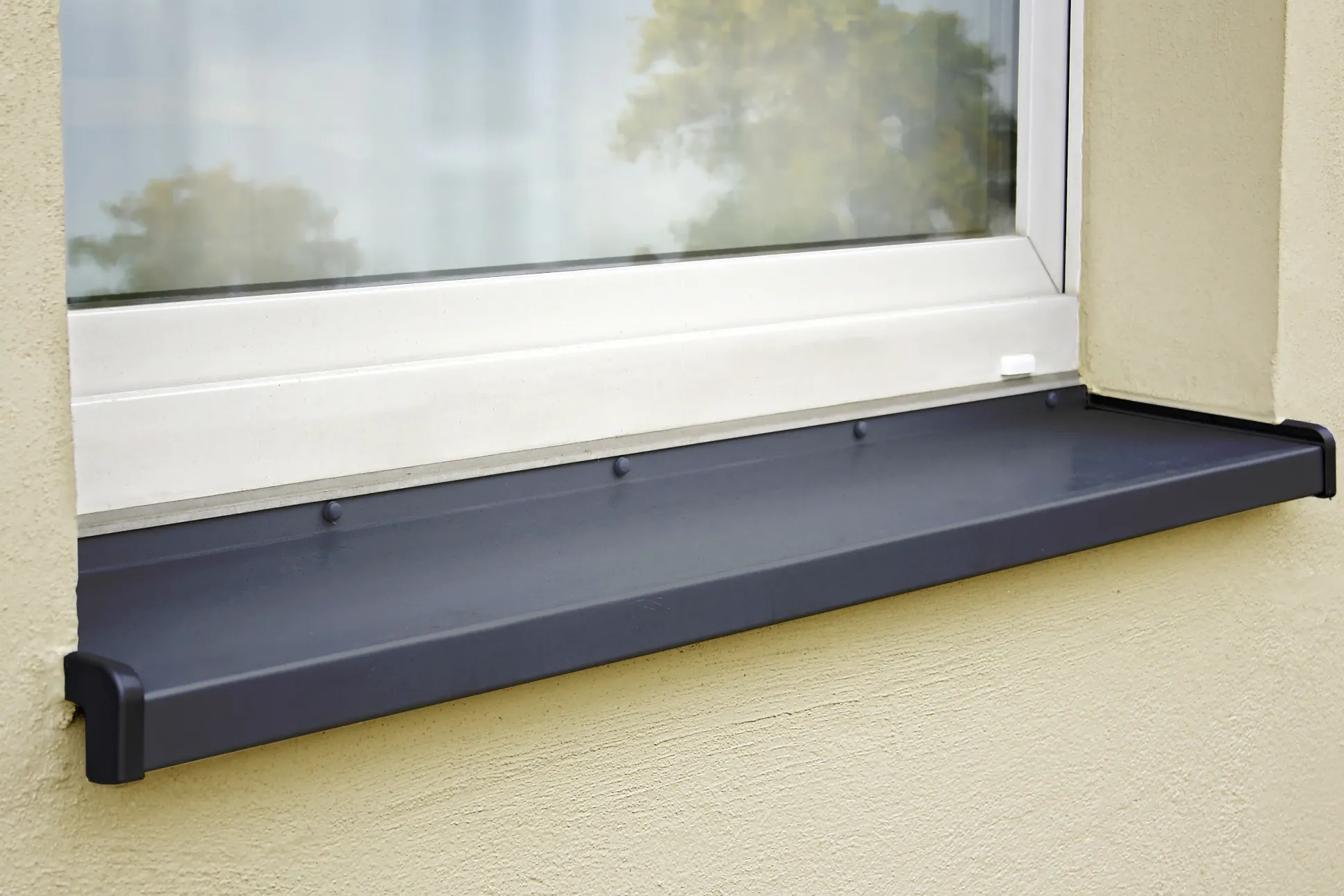 Sarei PVC Seitenteile anthrazit 150 mm