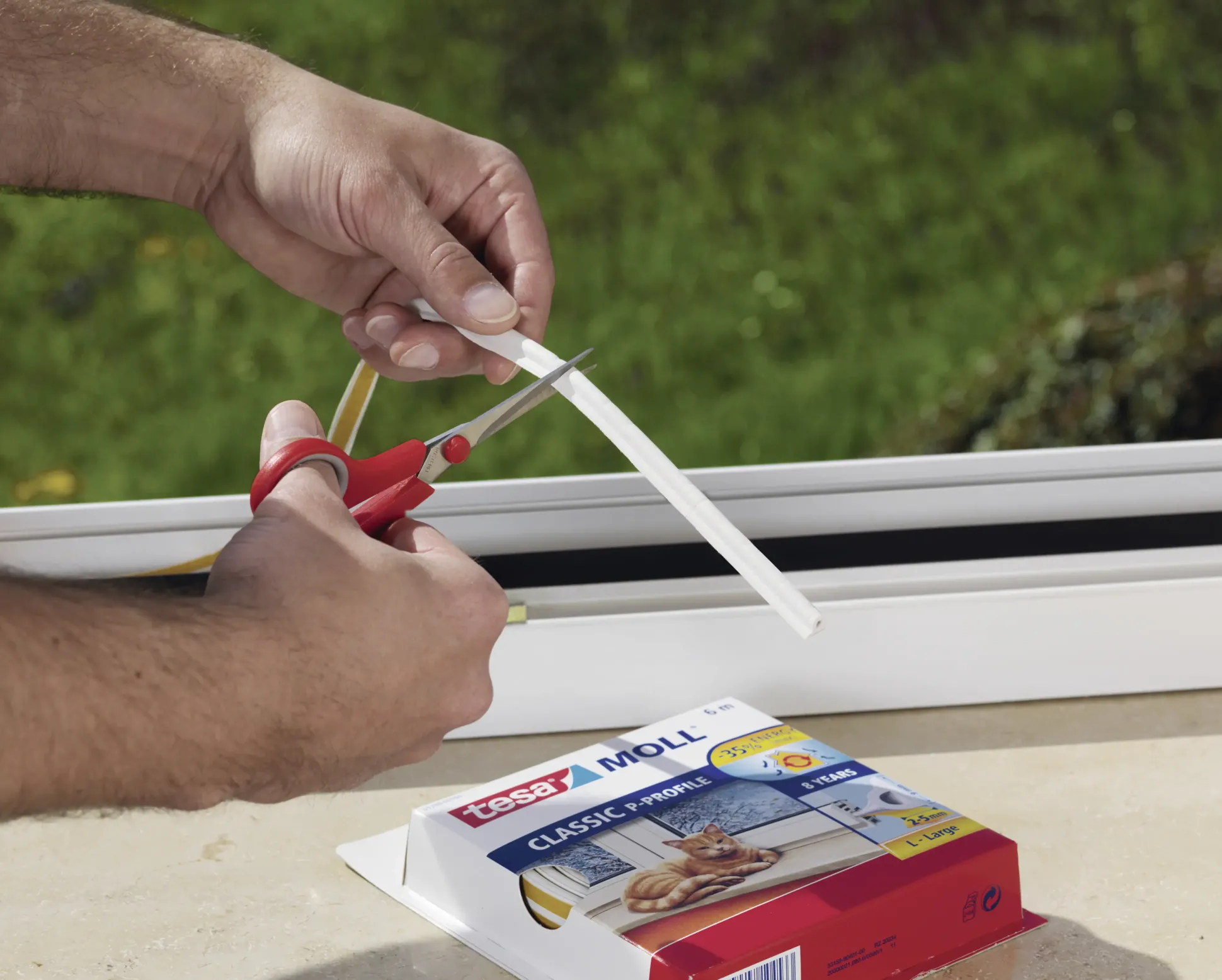 tesa Insulation P-Profil Classic 6 m, weiß