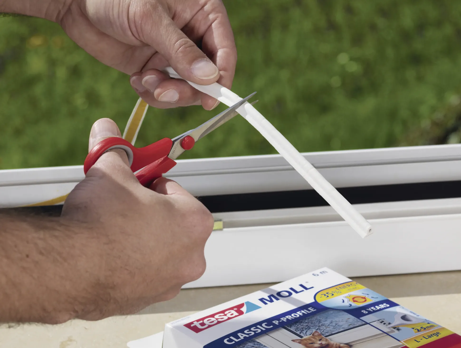 tesa Insulation P-Profil Classic 6 m, weiß