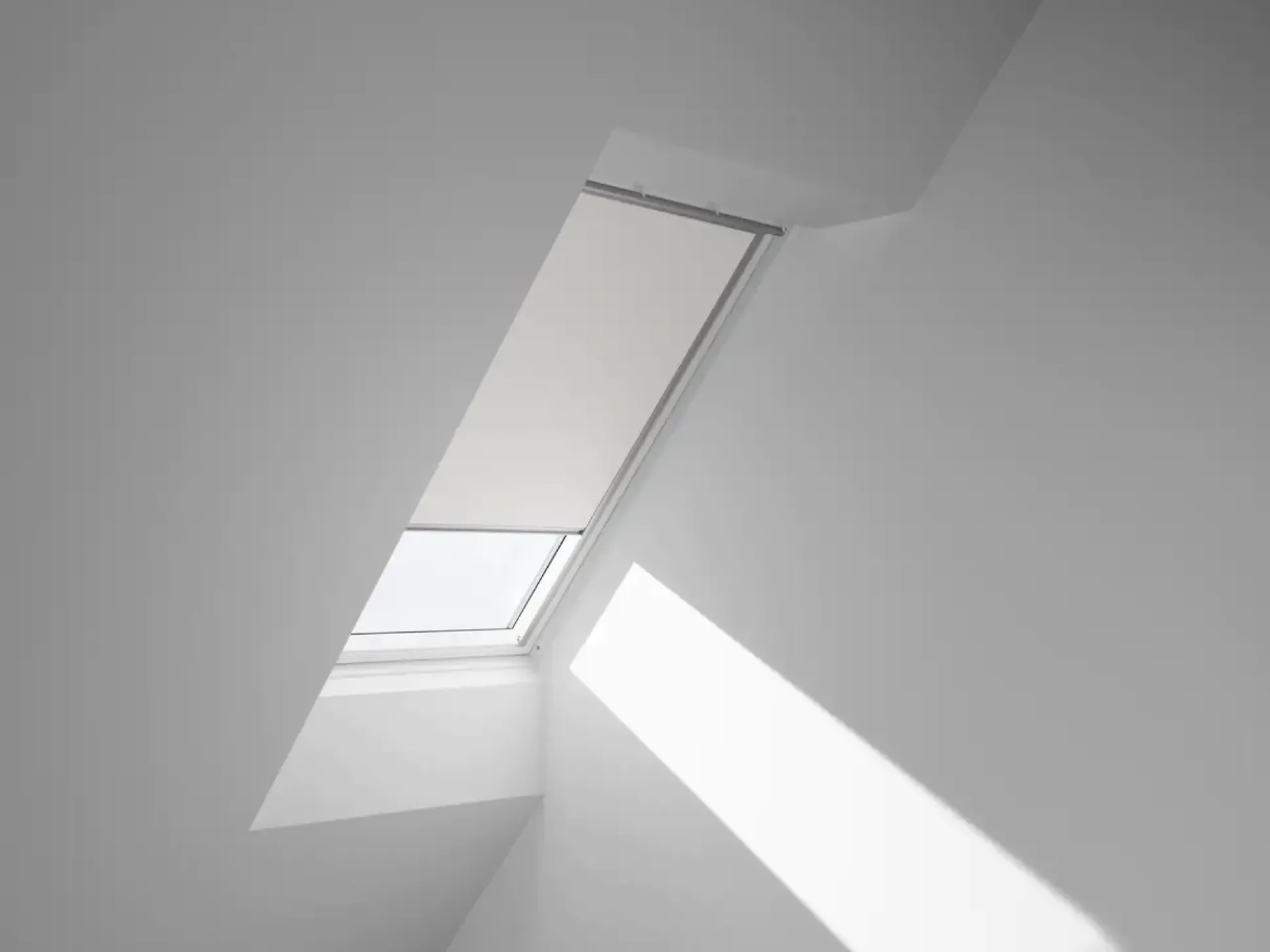 VELUX Verdunkelungsrollo manuell DKU 308 1025 weiß